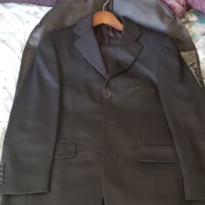 Men's suit